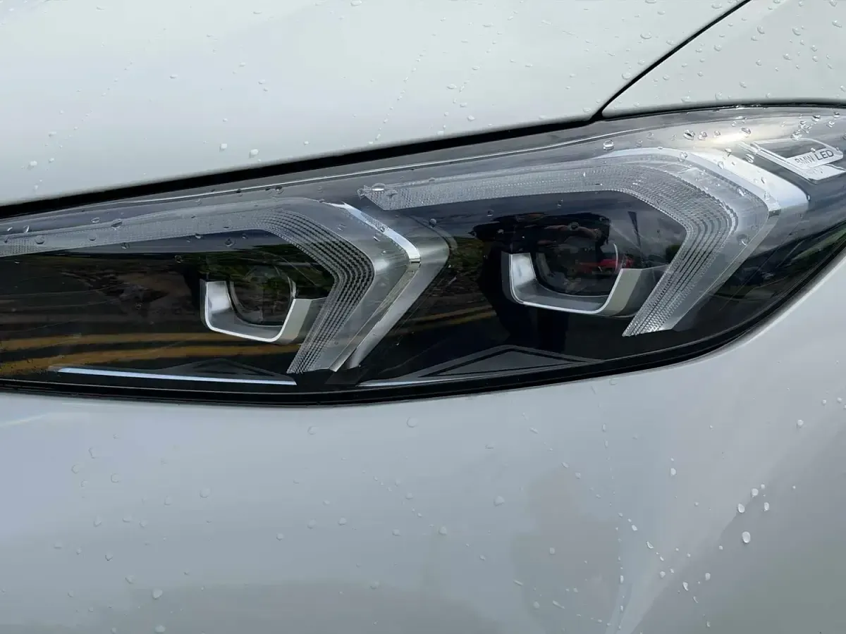 New BMW 330e M Sport 2026 White Sedan