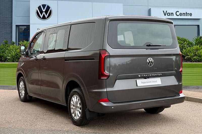 New VW Transporter Pro 210 kW (286 HP) 2025 Grey Van