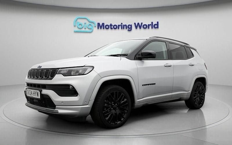 Used Jeep Compass 241 HP (177 kW) 2023 Silver/black SUV