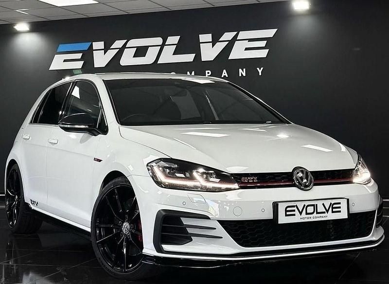 Used VW Golf VII GTI 290 HP (213 kW) 2019 White Hatchback