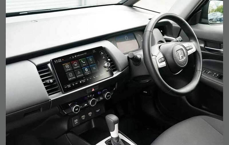 Second-hand Honda Jazz Elegance 122 CP (89 kW) 2025 Negru Hatchback