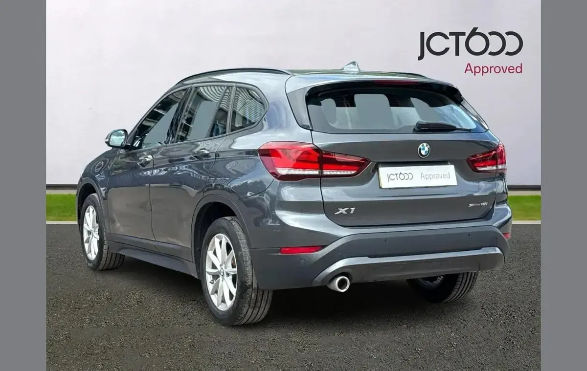 Used BMW X1 Comfort Edition 140 HP (102 kW) 2021 Grey SUV