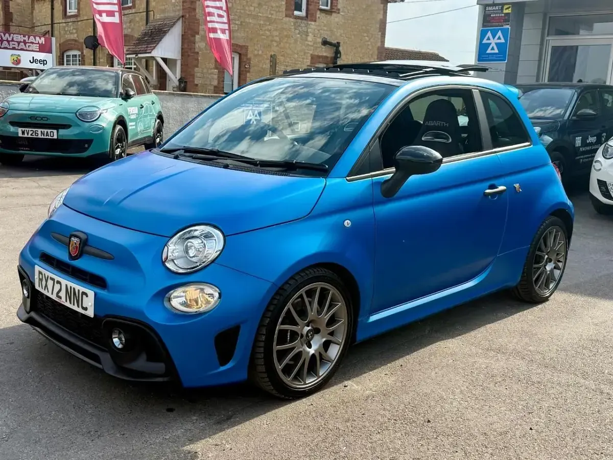 Used Abarth 695 180 HP (132 kW) 2022 Blue Hatchback