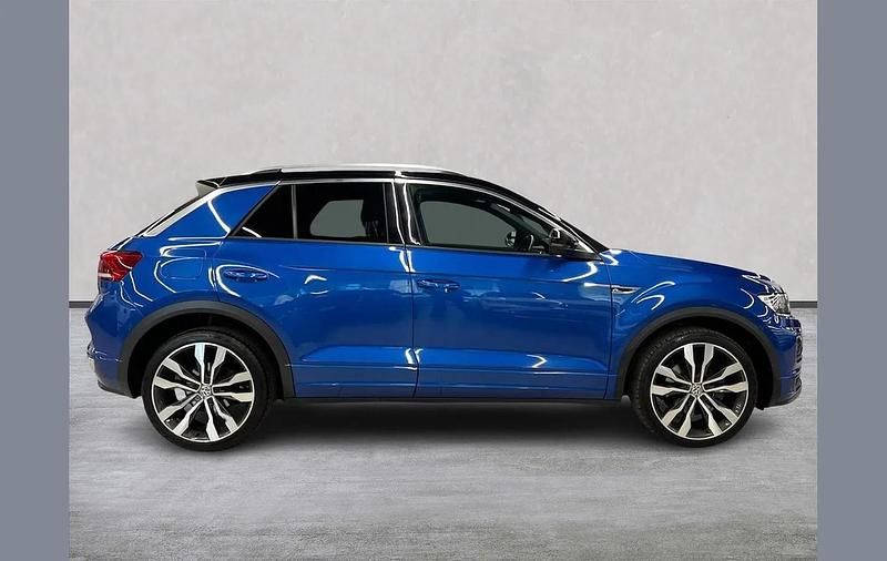 Used VW T-Roc R-line 150 HP (110 kW) 2019 Blue SUV