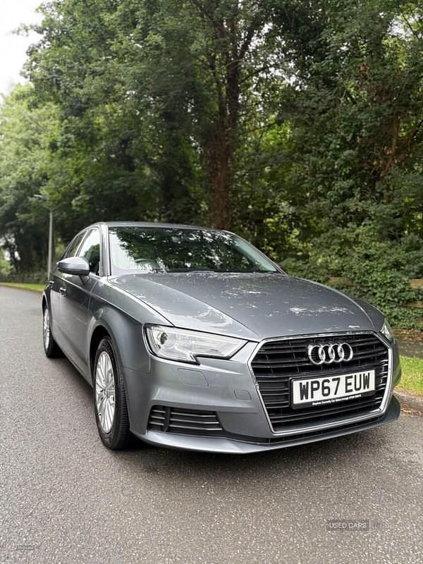 Used Audi A3 116 HP (85 kW) 2017 Grey Hatchback