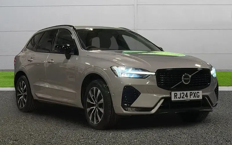 Used Volvo XC60 Plus 250 HP (183 kW) 2024 SUV