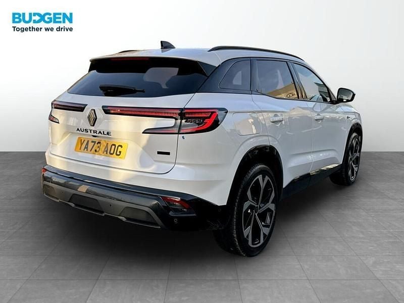 Used Renault Austral Techno Esprit Alpine 200 HP (147 kW) 2023 White SUV