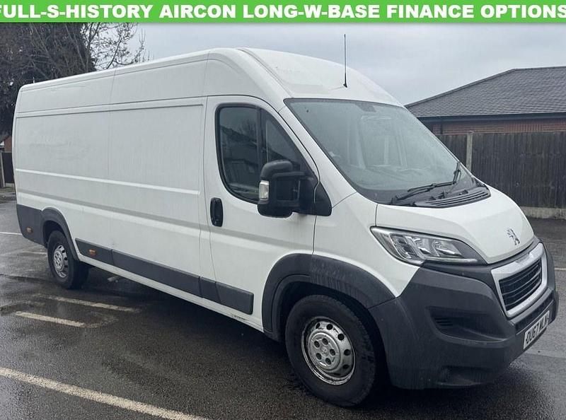 Second-hand Peugeot Boxer 2017 Alb Van