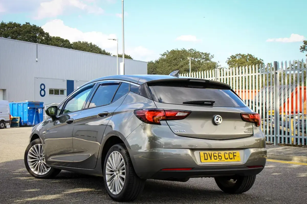 Used Vauxhall Astra Elite 2016 Grey Hatchback
