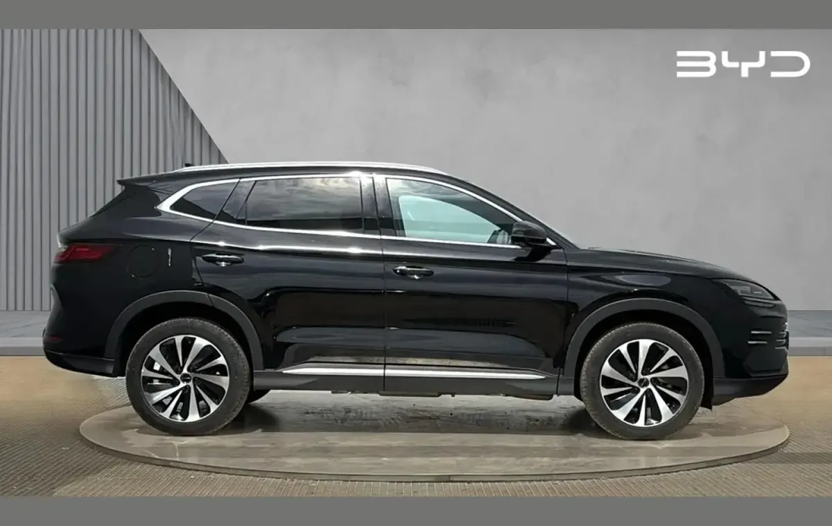 Used BYD Seal U Comfort 218 HP (160 kW) 2025 Black SUV