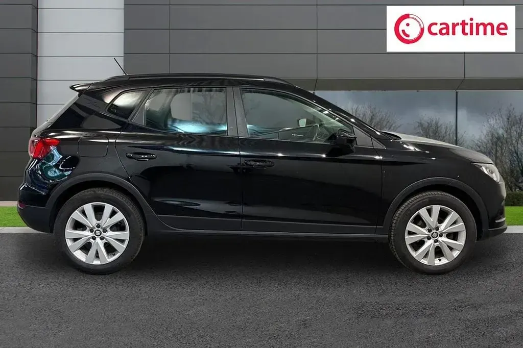 Used Seat Arona SE Technology 95 HP (69 kW) 2019 Black SUV