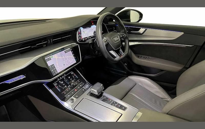 Used Audi A6 S-Line 281 HP (206 kW) 2019 Black Estate