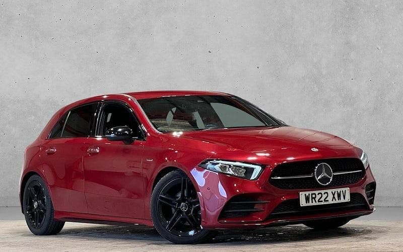 Usado Mercedes A200 AMG Line Premium 163 HP (119 kW) 2022 Citadino