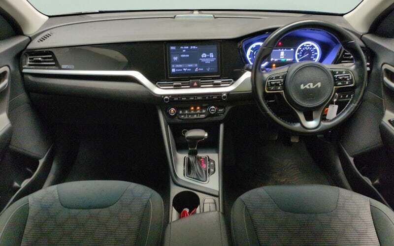 Blue Used 2021 Kia Niro 2 SUV | £17,434 (Fair price) - Image 1/3