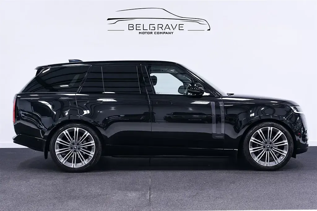 Used Land Rover Range Rover Autobiography 400 HP (294 kW) 2024 SUV