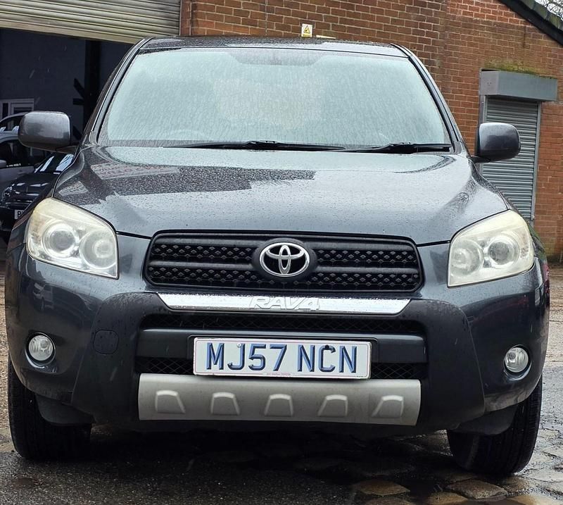 Used Toyota RAV4 2007 Grey SUV