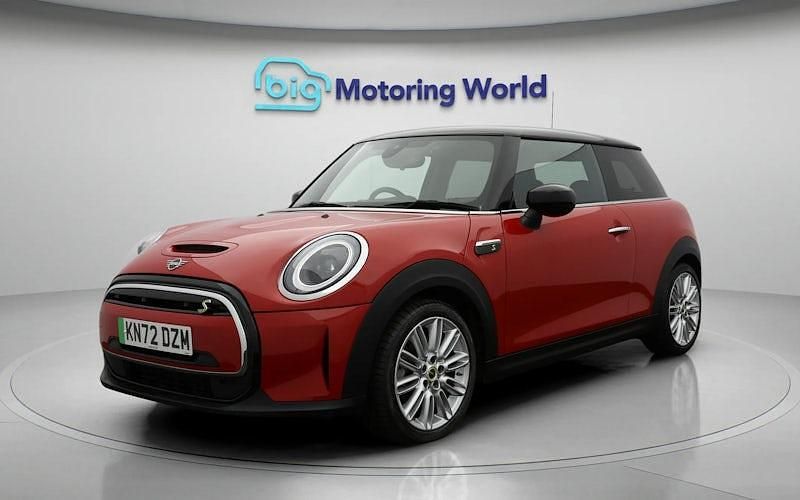 Used Mini Cooper Level 2 135 kW (184 HP) 2023 Hatchback