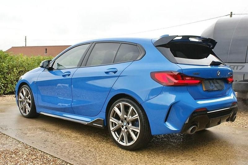 Used BMW M135 Comfort Edition 306 HP (225 kW) 2019 Blue Hatchback