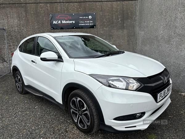 White Used 2018 Honda HR-V SE SUV | £10,650 (Fair price) - Image 1/4