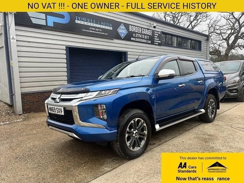 Used Mitsubishi L200 Warrior 150 HP (110 kW) 2019 Blue Pickup