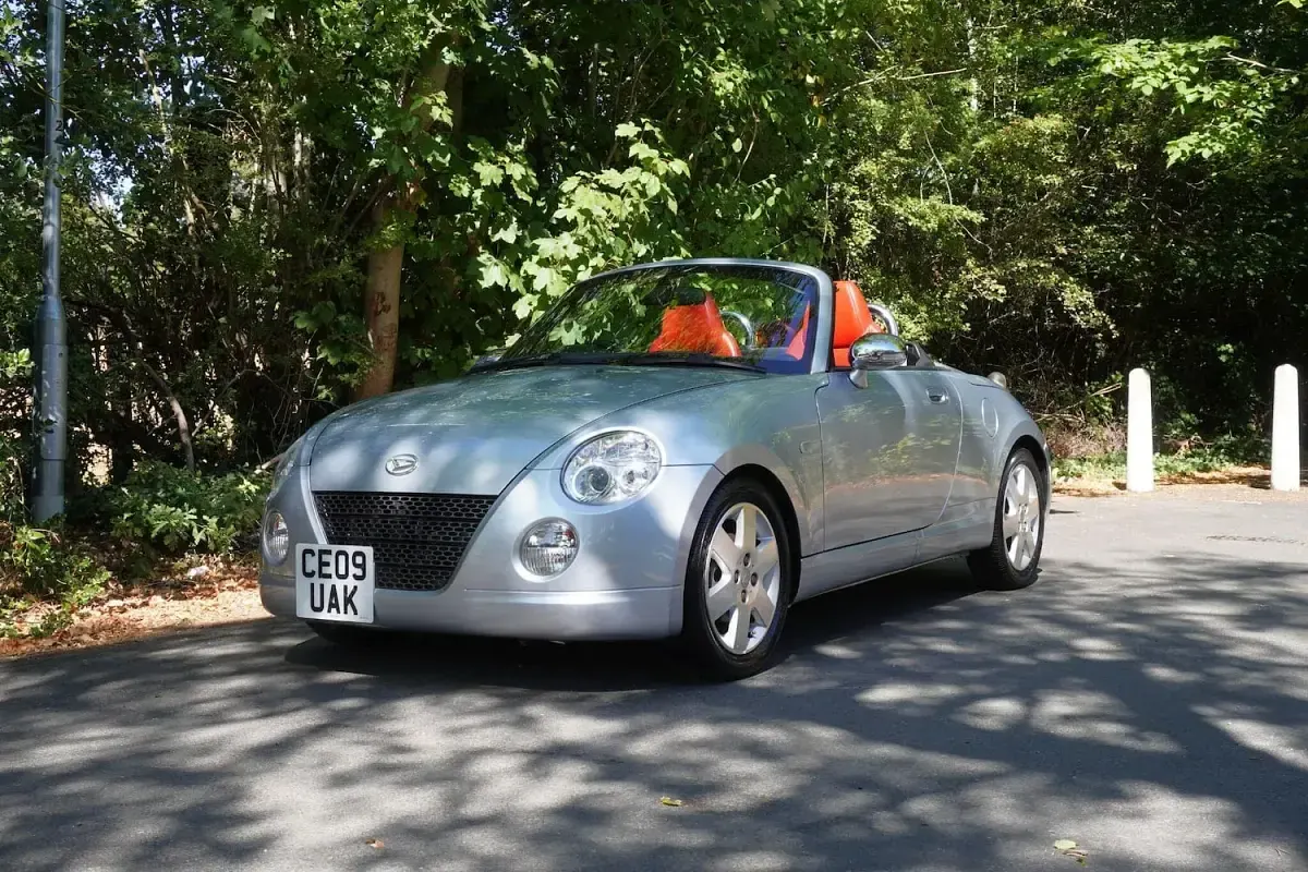 Used Daihatsu Copen 87 HP (63 kW) 2009 Silver Cabriolet