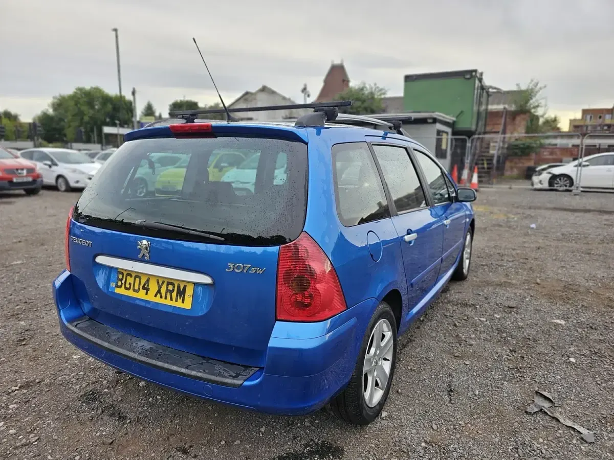 Used Peugeot 307 Envy 109 HP (80 kW) 2004 Blue Estate
