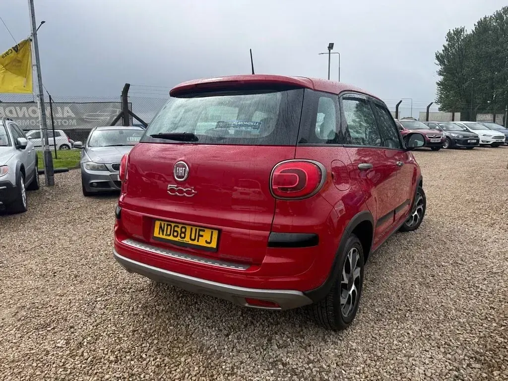 Usado Fiat 500L Cross 95 HP (69 kW) 2018 Vermelho Monovolume