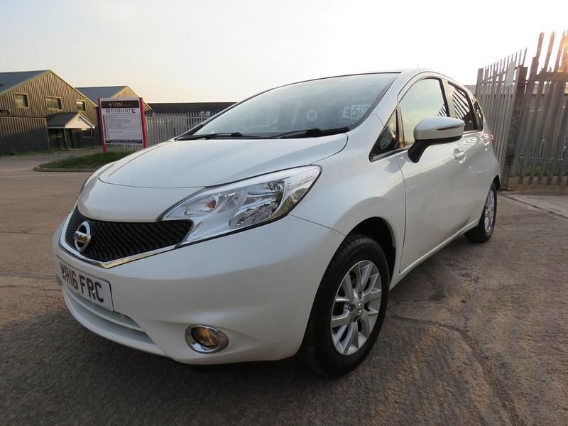 Begagnad Nissan Note Acenta 2016 Vit Halvkombi