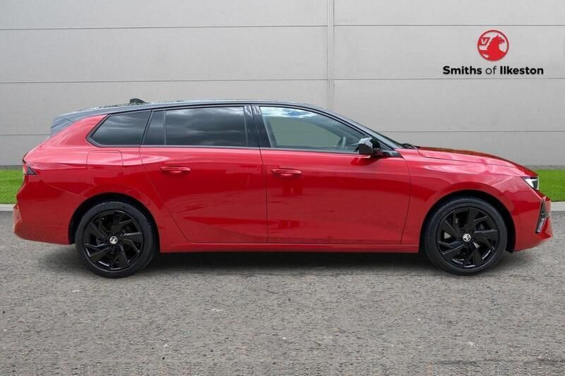 Red Used 2024 Vauxhall Astra S Estate | £16,995 (Super price) - Image 1/2
