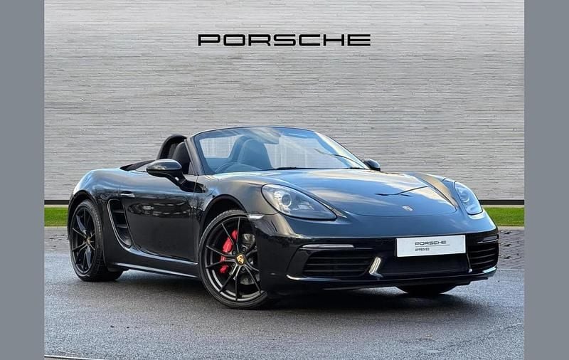 Used Porsche Boxster 344 HP (253 kW) 2018 Black Cabriolet
