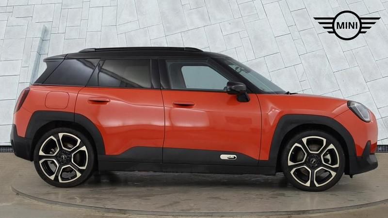 Used Mini Aceman 158 kW (215 HP) 2024 Red SUV