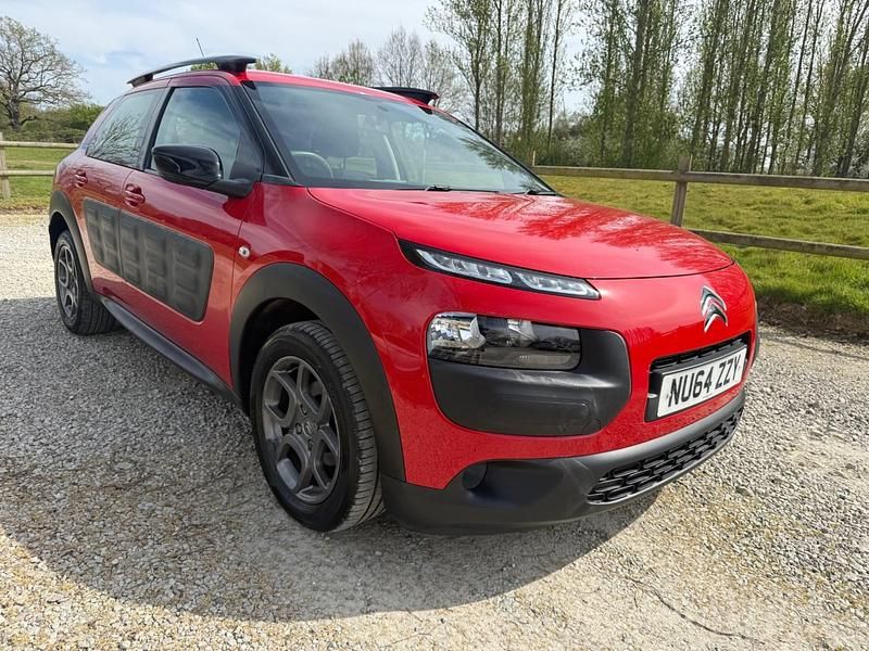Red Used 2014 Citroën C4 Cactus Feel Hatchback | £2,750 (Good price) - Image 1/4