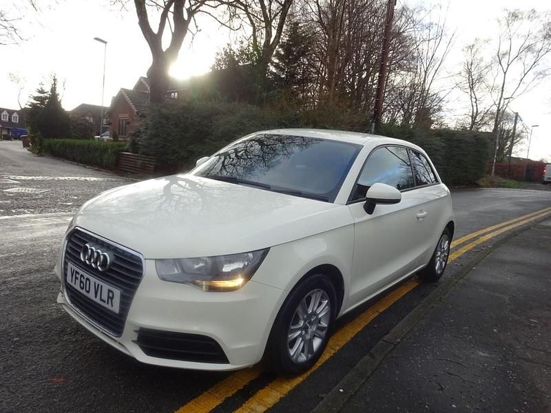 Used Audi A1 2011 White Hatchback