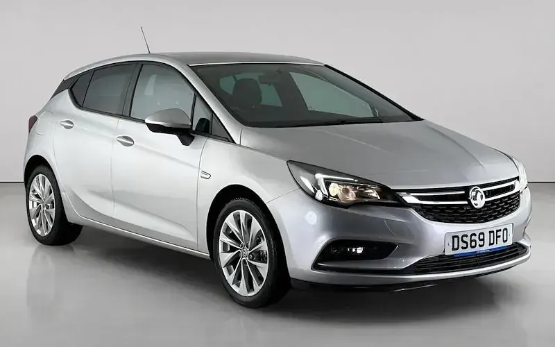 Used Vauxhall Astra 125 HP (91 kW) 2019 Hatchback