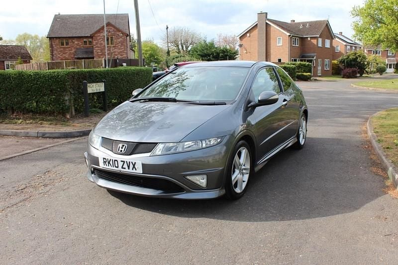 Begagnad Honda Civic Type S 140 HK (102 kW) 2010 Silver Halvkombi