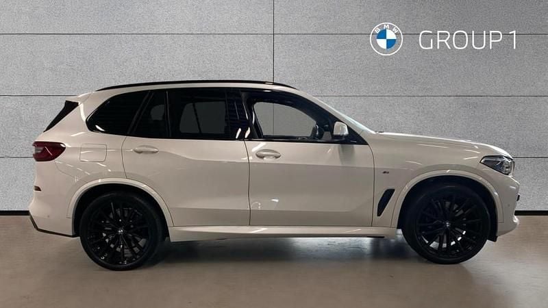 Used BMW X5 M Sport 340 HP (250 kW) 2022 White SUV