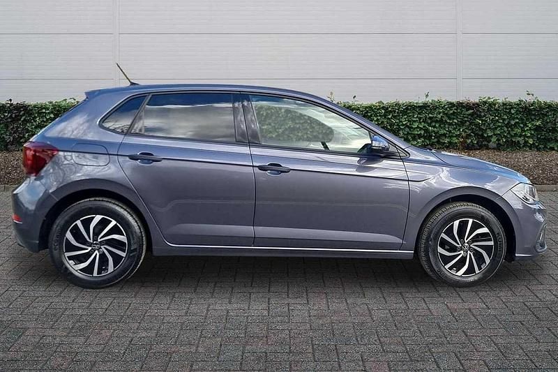 Used VW Polo Life 95 HP (69 kW) 2023 Grey Hatchback