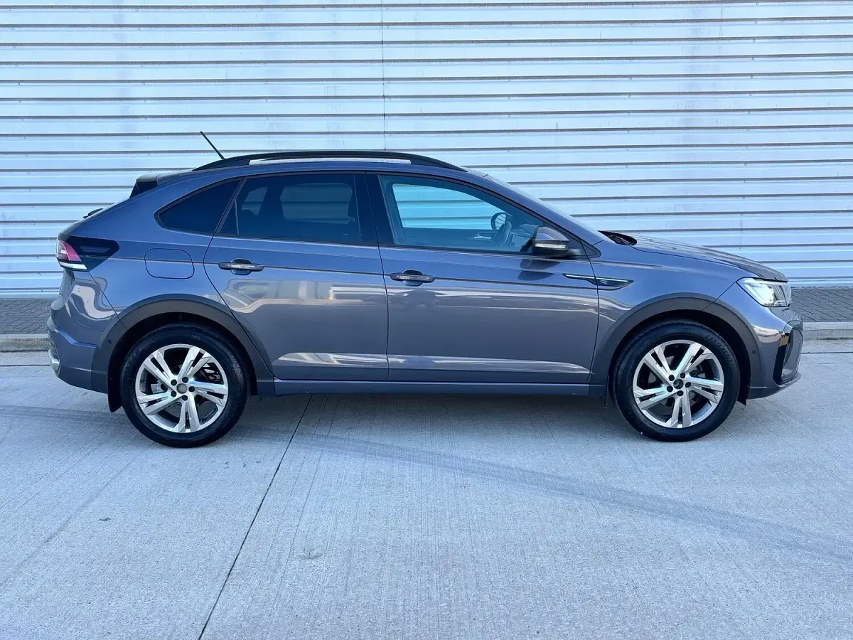 Used VW Taigo R-line 110 HP (80 kW) 2022 Grey SUV