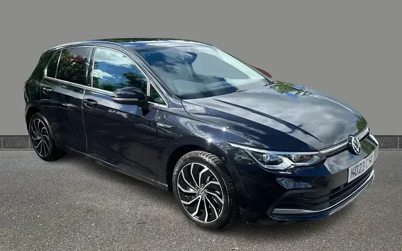 Used VW Golf VIII Edition 131 HP (96 kW) 2023 Hatchback