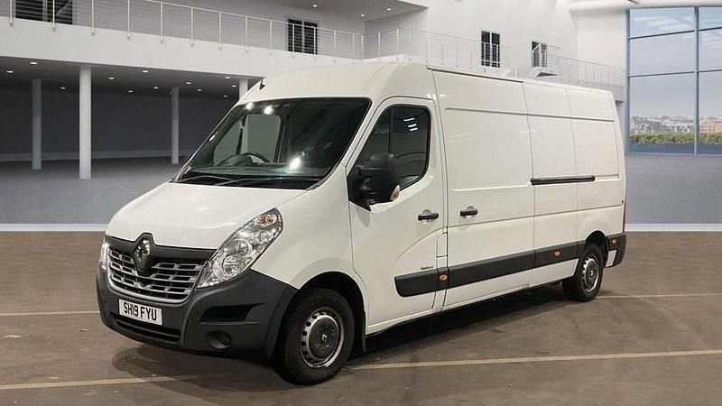 White Used 2019 Renault Master Business Van | £11,995 (Fair price) - Image 1/3