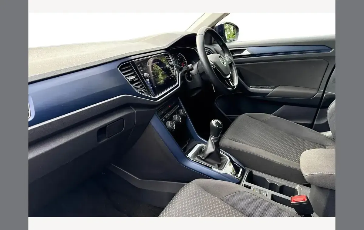Used VW T-Roc United 115 HP (84 kW) 2020 Blue SUV