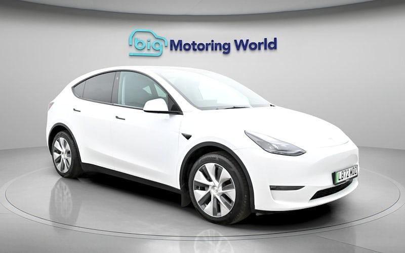 Used Tesla Model Y Long Range AWD 286 kW (389 HP) 2025 SUV