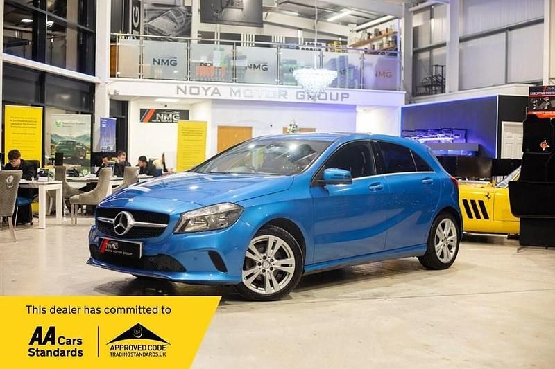 Used Mercedes A180 Executive 109 HP (80 kW) 2015