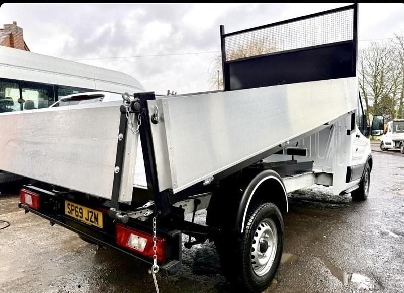 Used Ford Transit 130 HP (95 kW) 2019 White Cabriolet