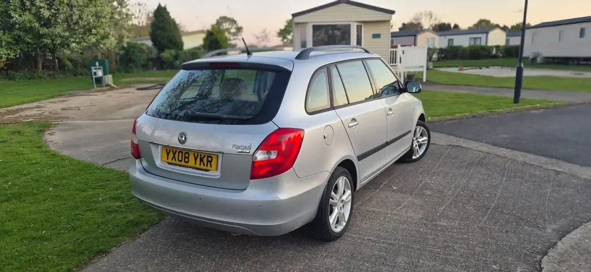 Used Skoda Fabia 86 HP (63 kW) 2008 Silver Estate
