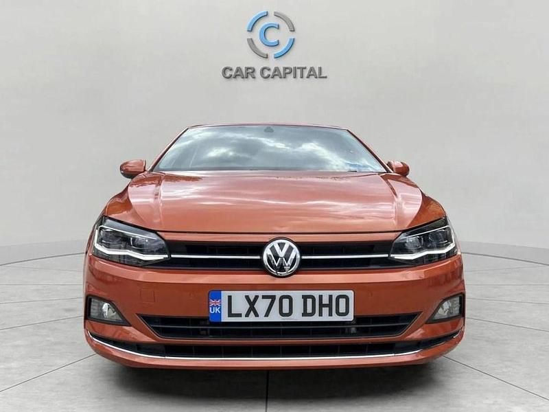 Begagnad VW Polo Match 95 HK (69 kW) 2020 Orange Halvkombi