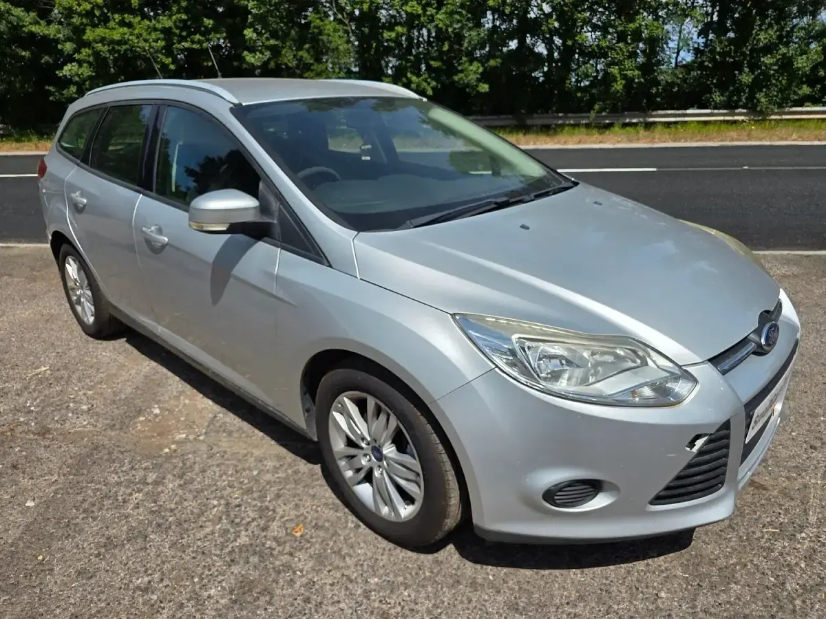 Used Ford Focus 115 HP (84 kW) 2014 Silver Estate