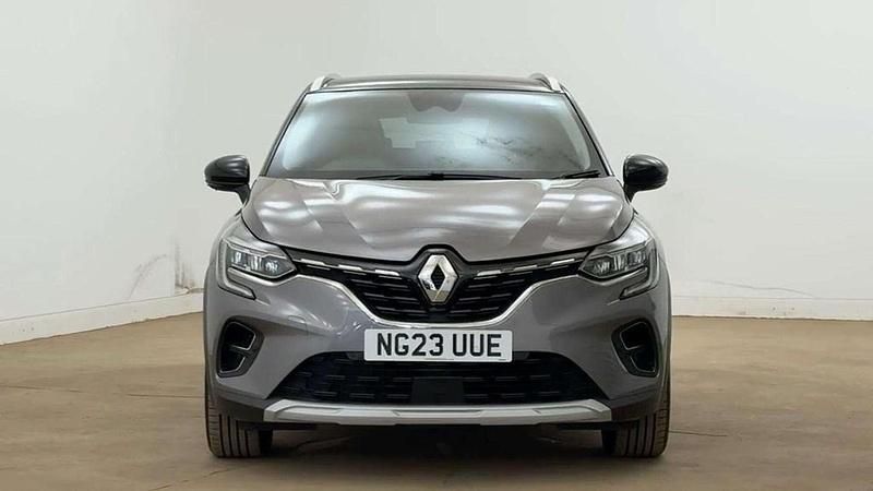Used Renault Captur Techno 142 HP (104 kW) 2023 Grey  SUV