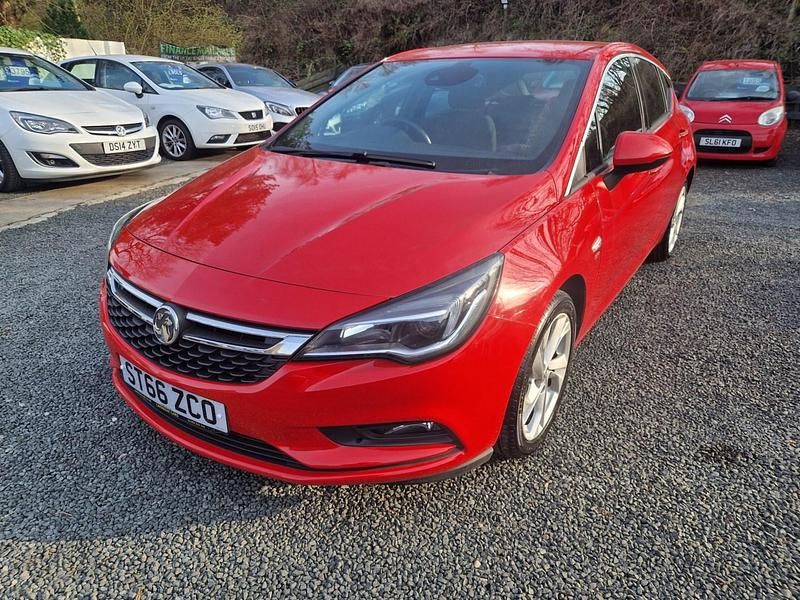 Used Vauxhall Astra SRi 2017 Red Hatchback