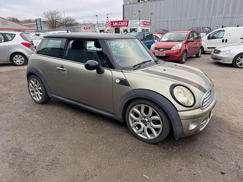 Silver Used 2007 Mini Cooper D Hatch Hatchback | £1,995 (A bit pricey) - Image 1/4